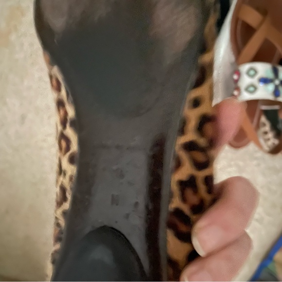 ♦️SOLD♦️Donald Pliner Henna Couture Leopard Calf Hair Flat Loafer Sz 9 Tan/Black - Picture 5 of 6